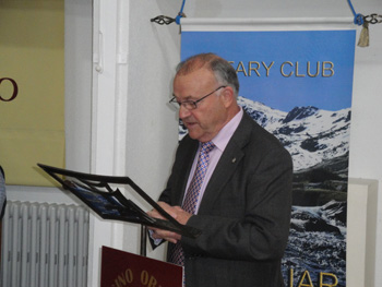 Momento de agradecimientos por el actual Presidente del Club Rotary de Bejar