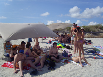 Momento de relax en la playa de Baltar.