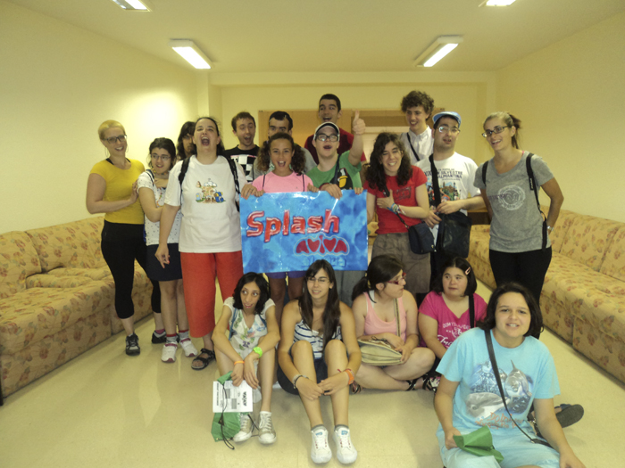 Uno de los grupos participantes en la Semicolonia Juvenil.